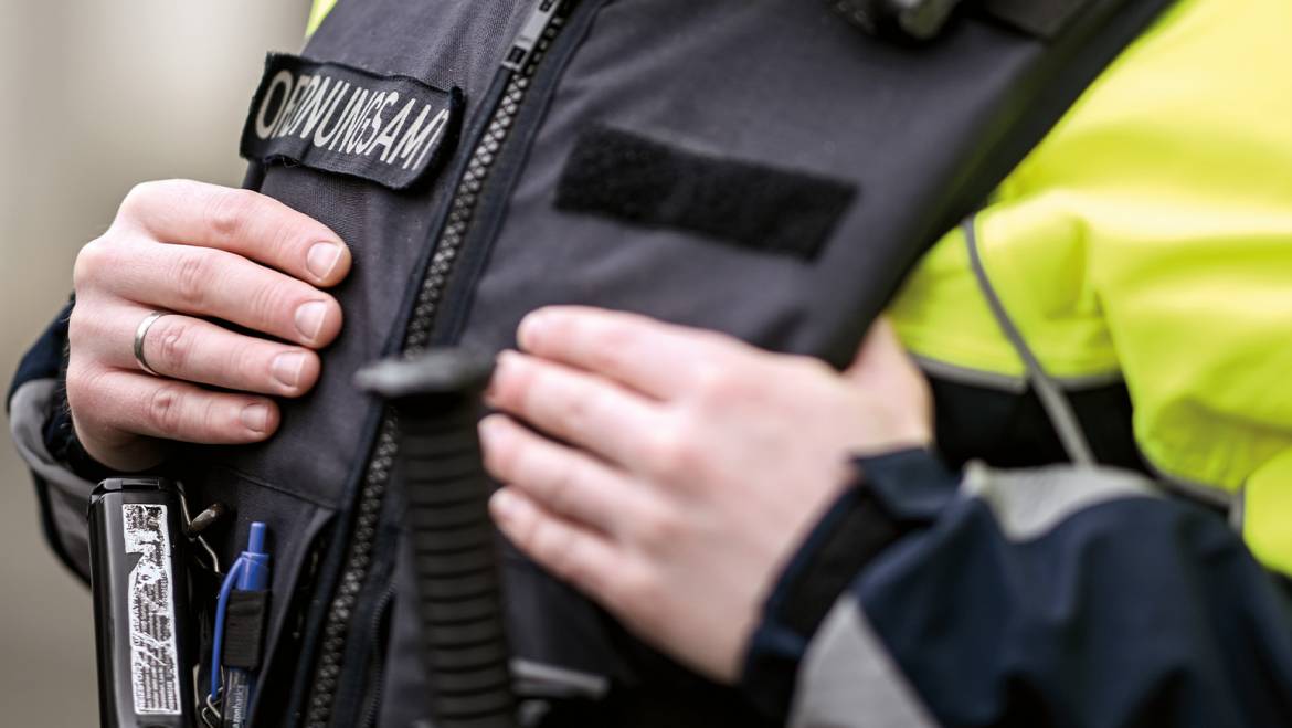 Umgang mit dem Reizstoffsprühgerät: Einsatz von Pfefferspray